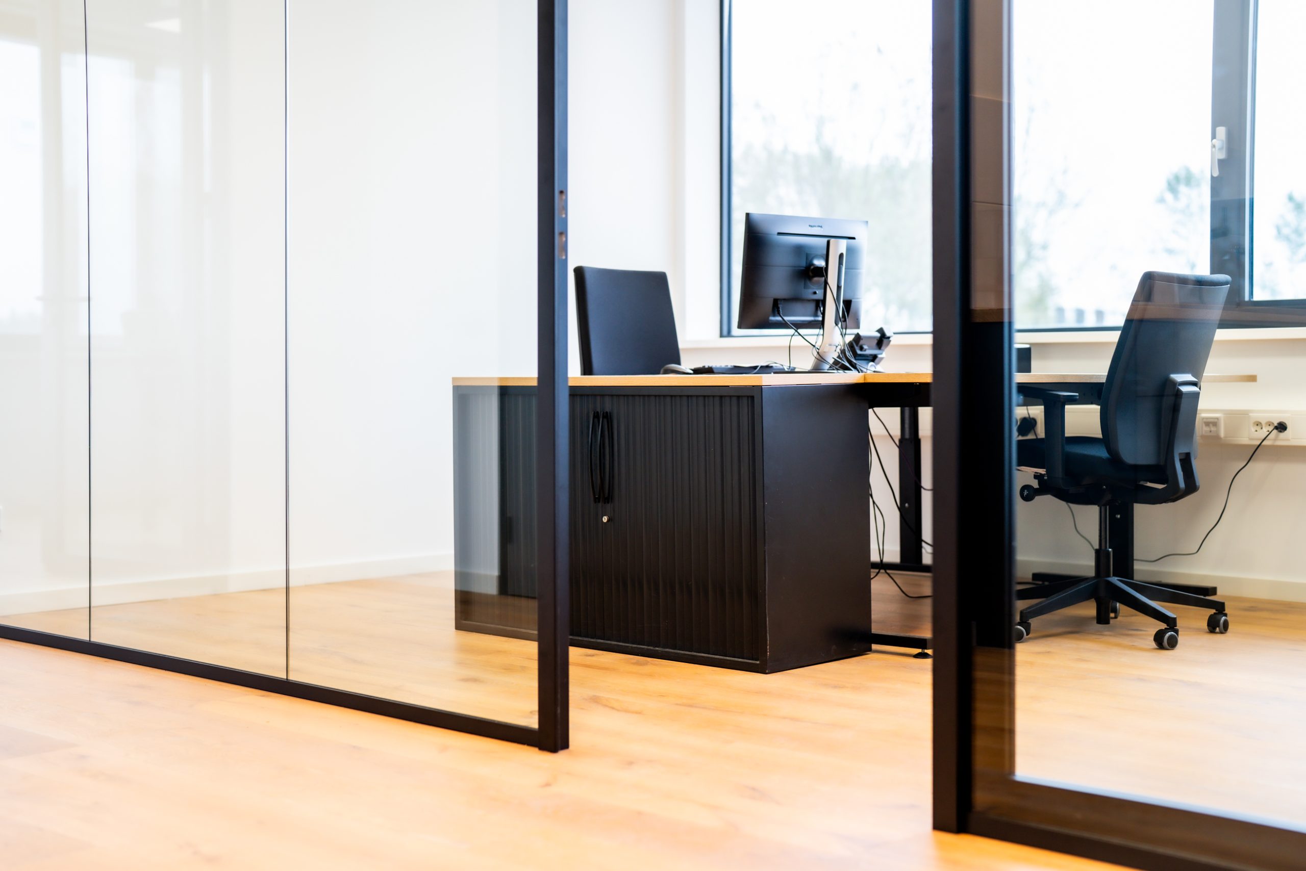 Functionele kantoorinrichting voor Huize Horeca, passend bij hun dynamische horecagroothandel.