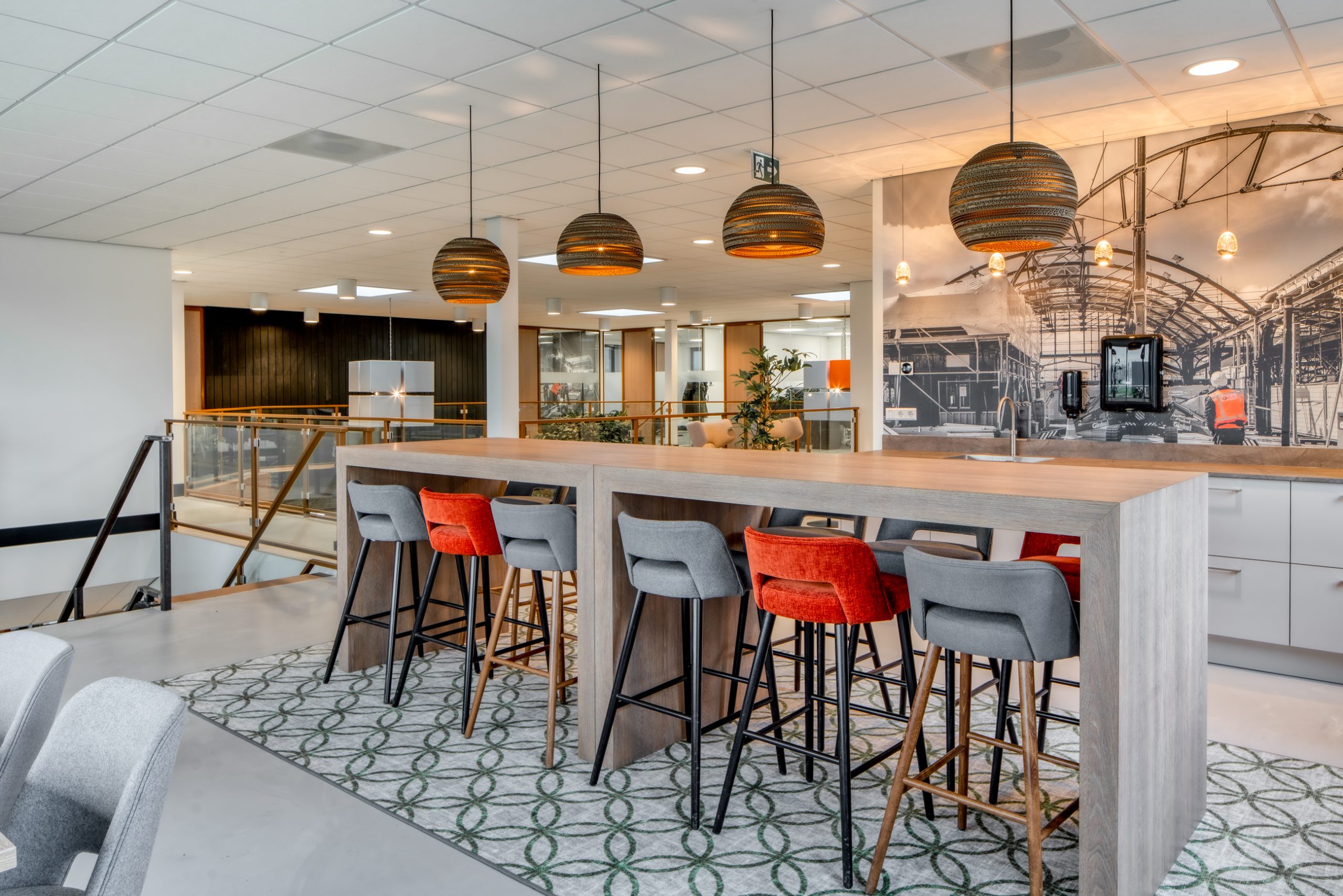 Functionele en industriële projectinrichting voor het kantoor van Anton Rail Infra, gerealiseerd door Otto’s